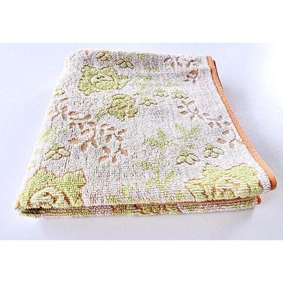 Vintage 80s small bath towel, mint green and  peach floral towel, reversible - Picture 9 of 10